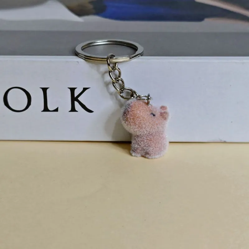 Брелок флокированный Малыш Капибара для ключей или сумки, светло-коричневый