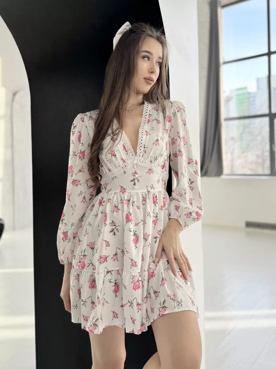 Платье праздничное миди