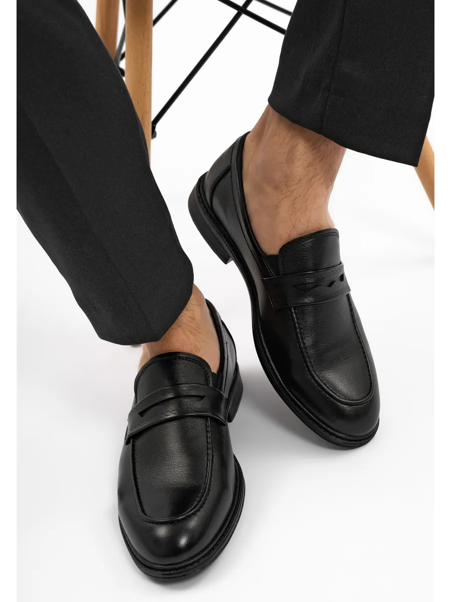 Лоферы классические туфли
