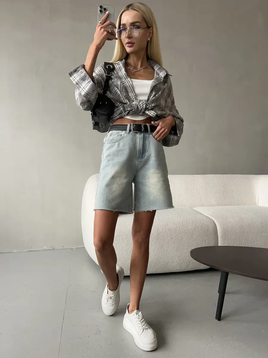 Летние джинсовые шорты