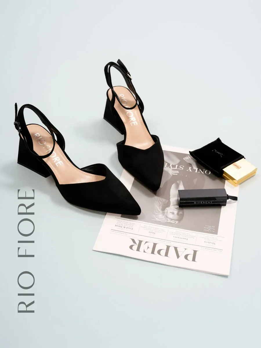 Туфли на каблуке вечерние с ремешком