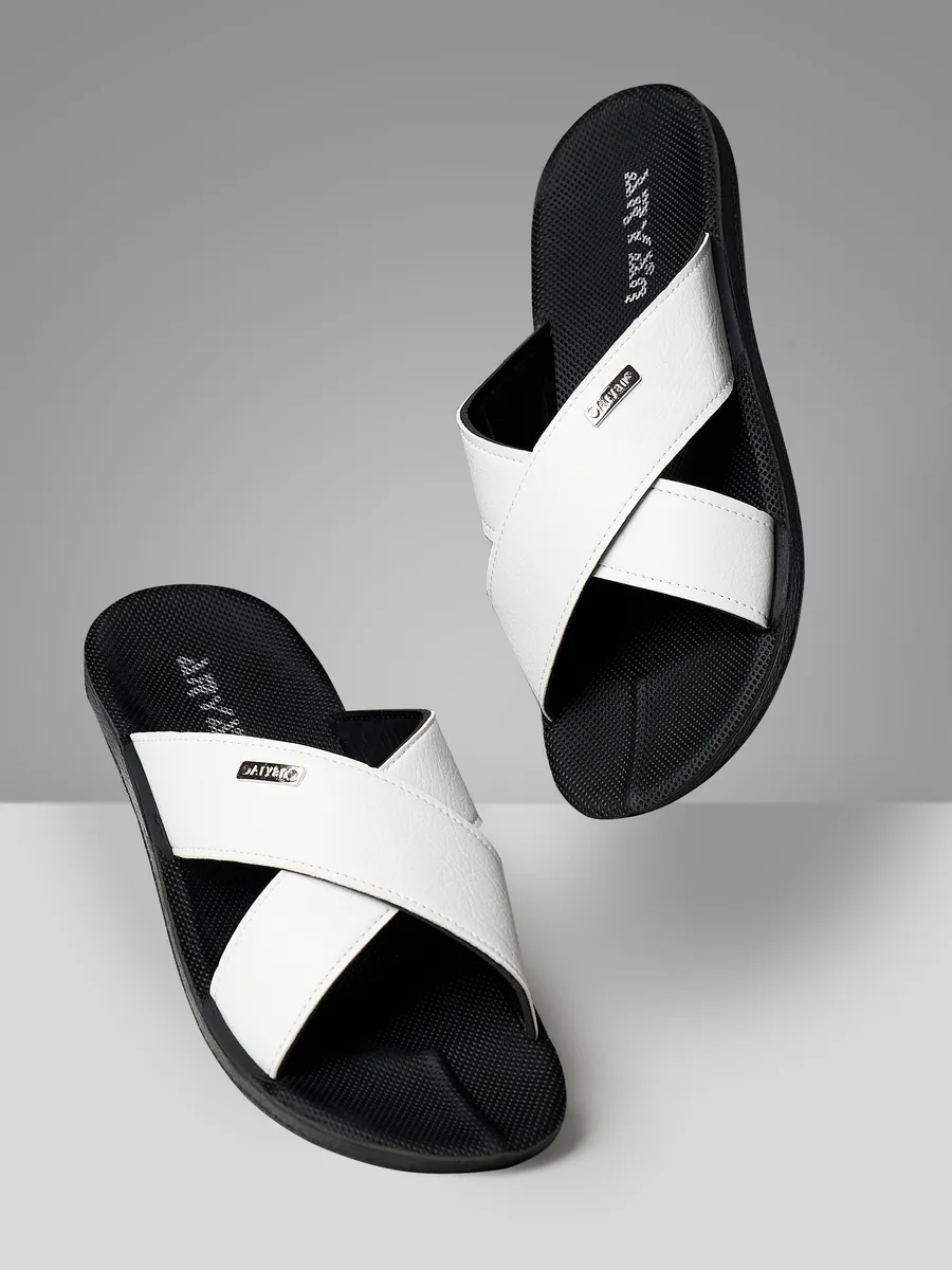 Шлепанцы кожаные для прогулок и дома