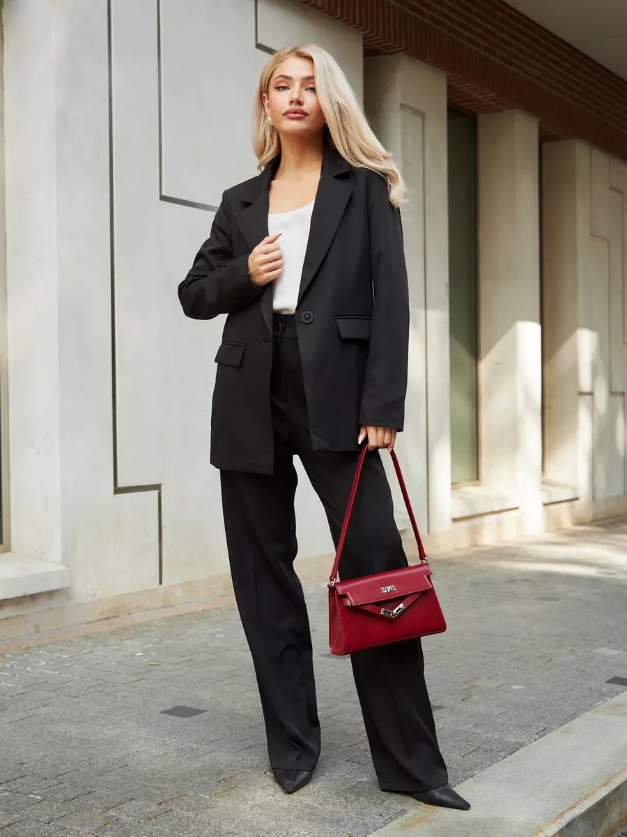 Костюм брючный классический