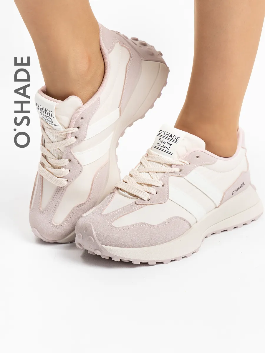 Кроссовки женские