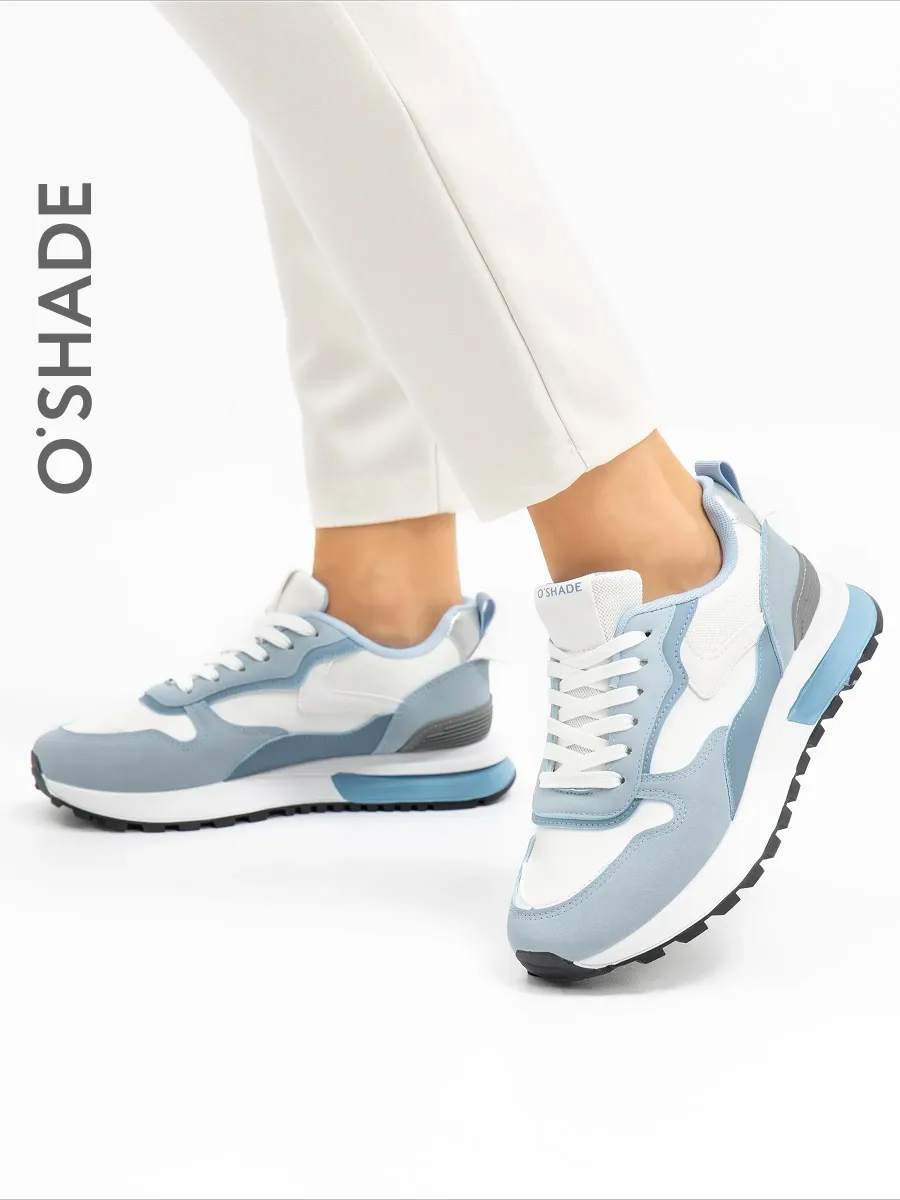 Кроссовки женские