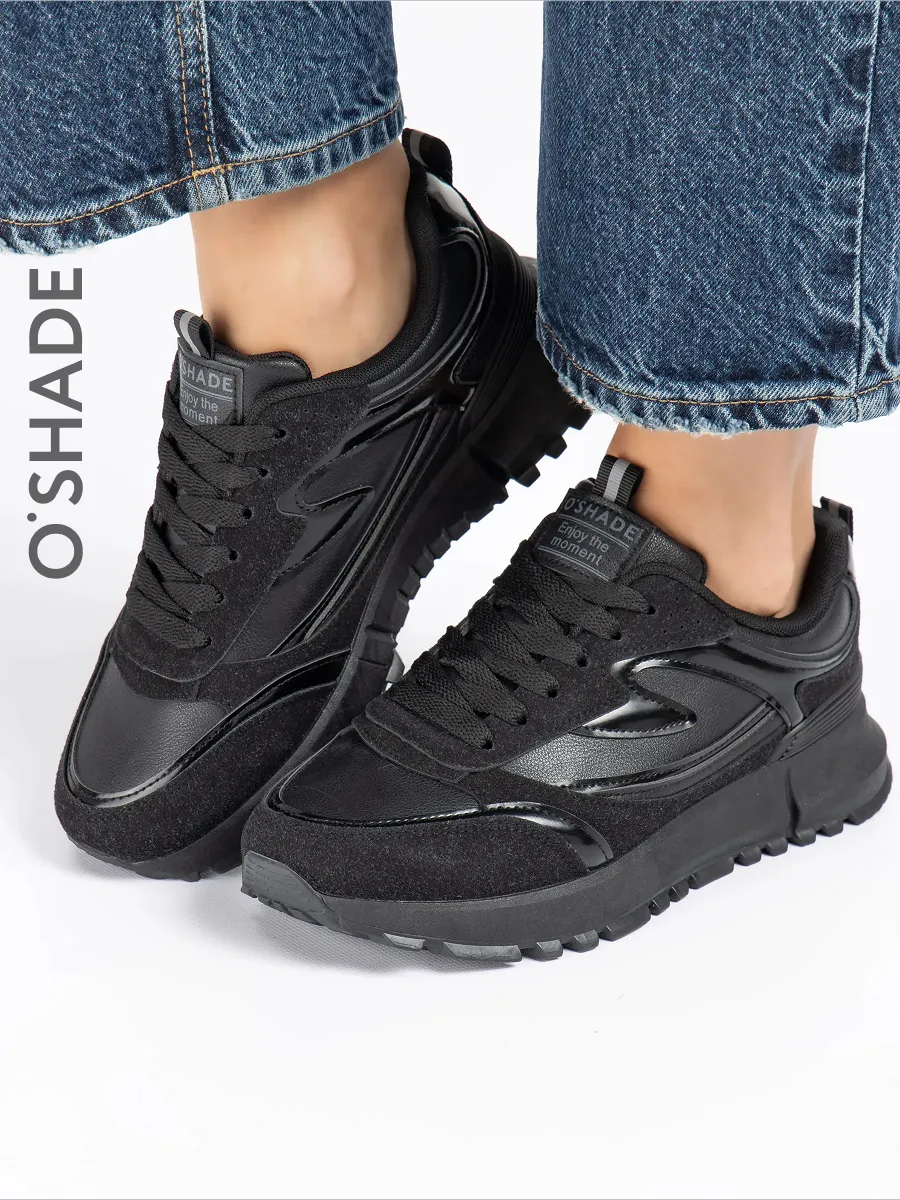 Кроссовки женские черные