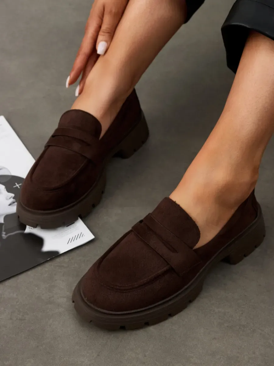 Лоферы замшевые