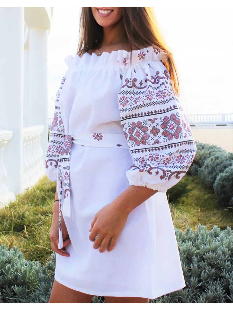 Славянское платье праздничное