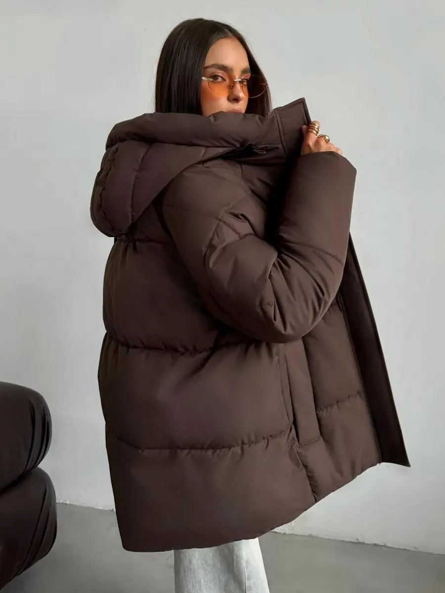 Куртка зимняя короткая с капюшоном