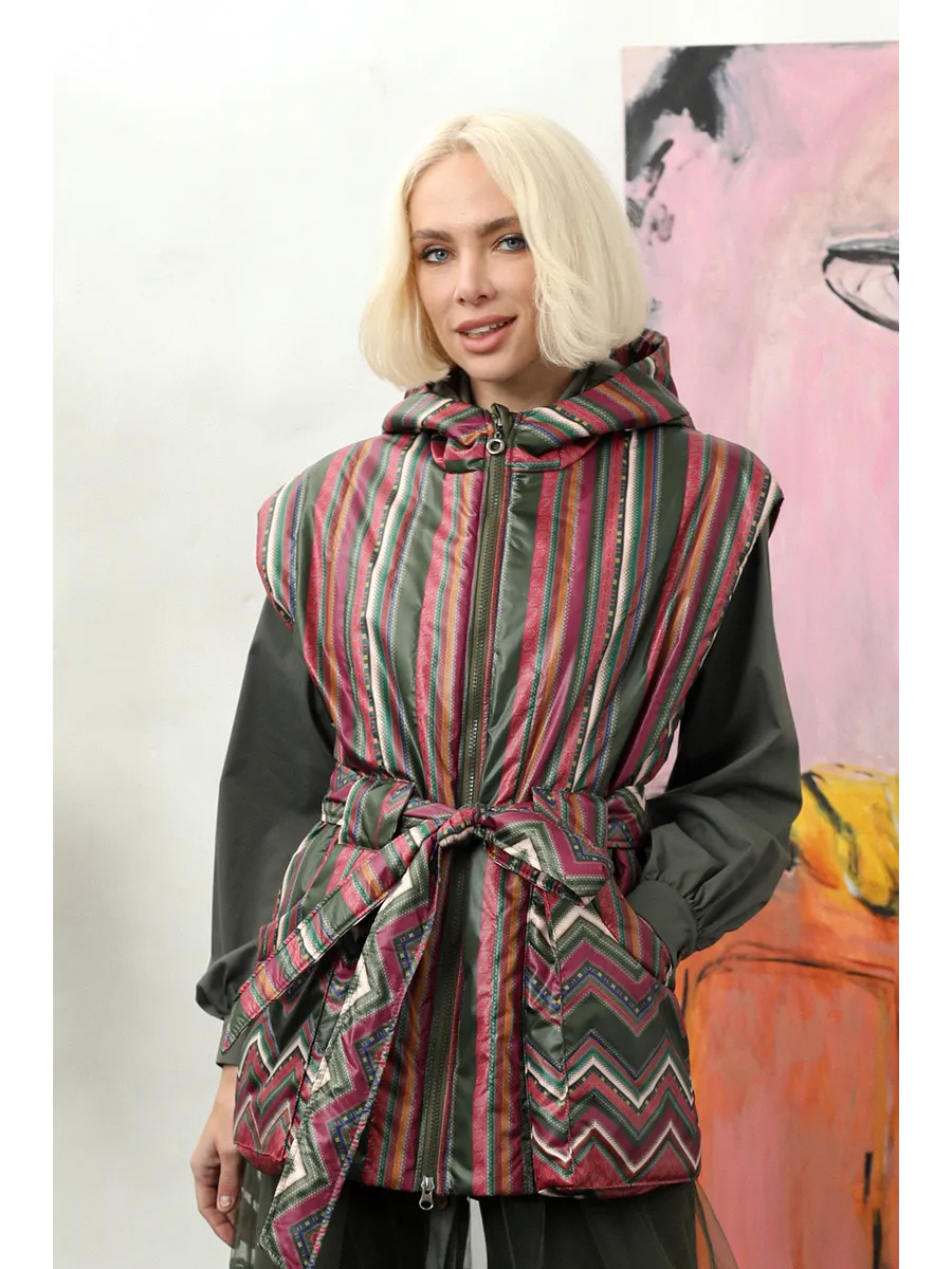 Жилет стеганный утепленный безрукавка