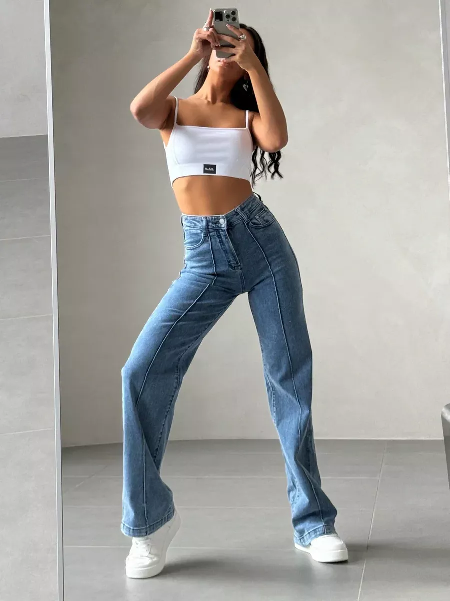 Джинсы с высокой посадкой прямые