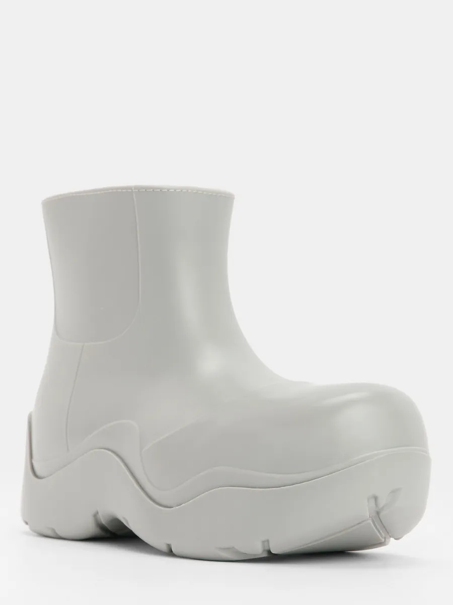 Резиновая обувь