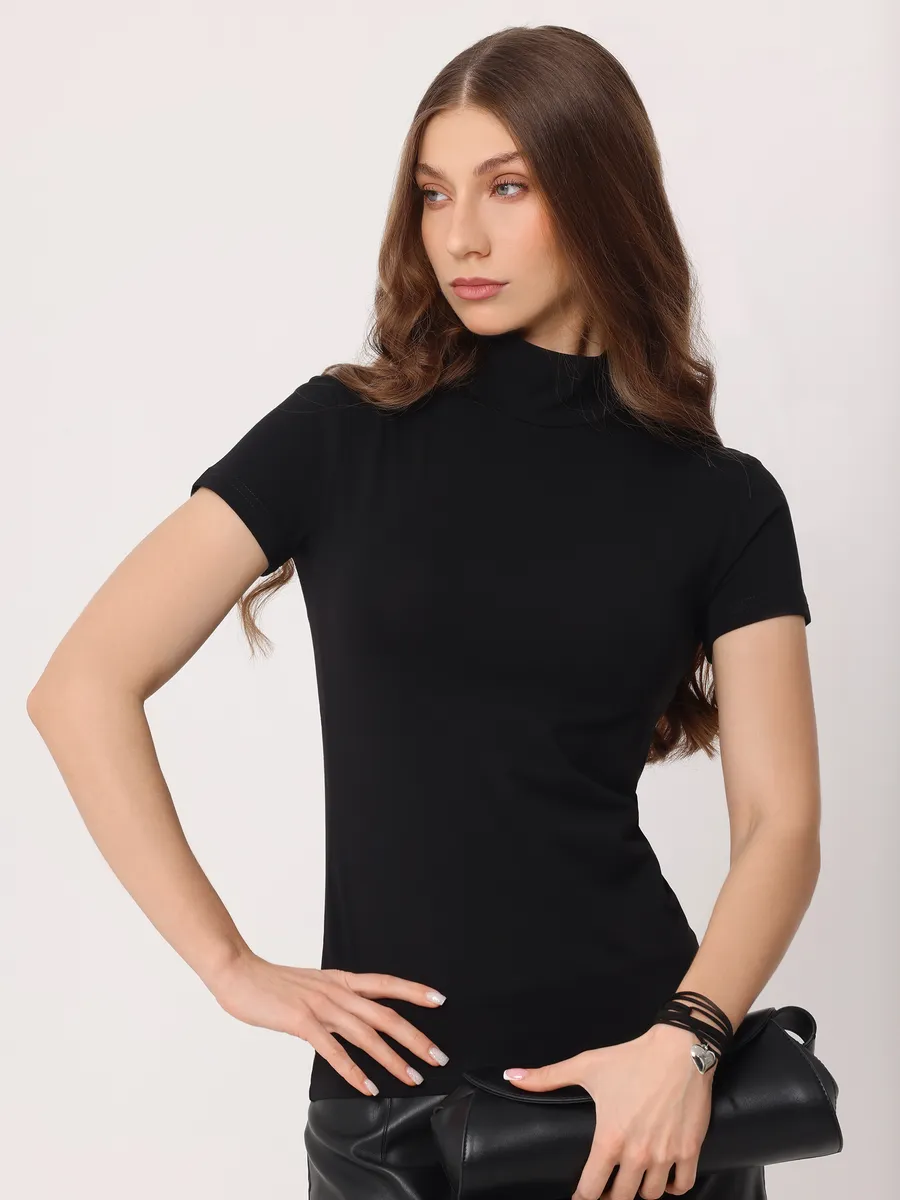 Водолазка с коротким рукавом и воротником стойка