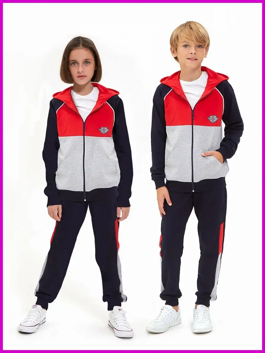 Спортивный костюм на молнии