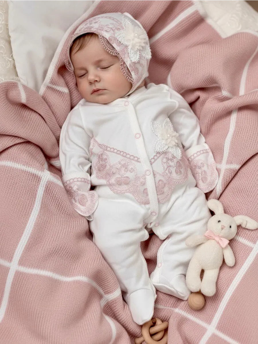 Комплект нательный на выписку новорожденного