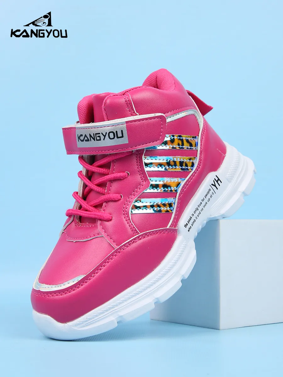 Кроссовки для девочки