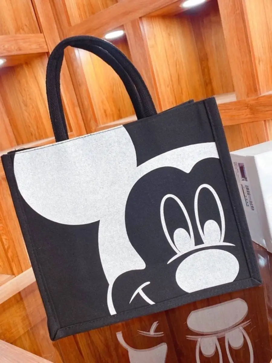 Вместительная стильная сумка шоппер