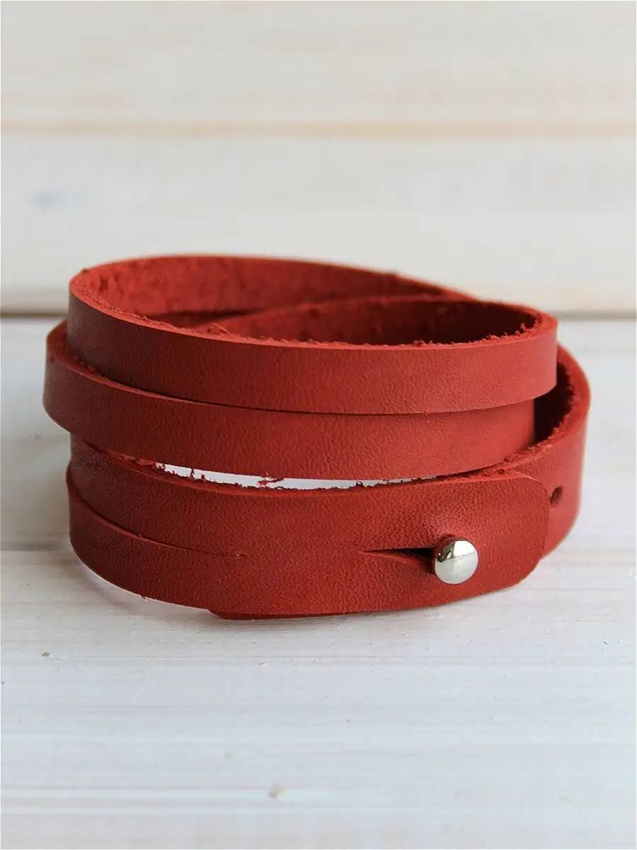 Браслет на руку из натуральной кожи тройной