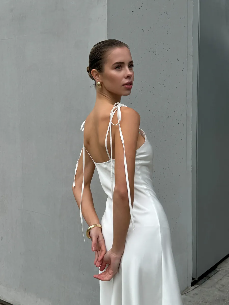 Вечернее платье комбинация на бретельках атласное шелковое