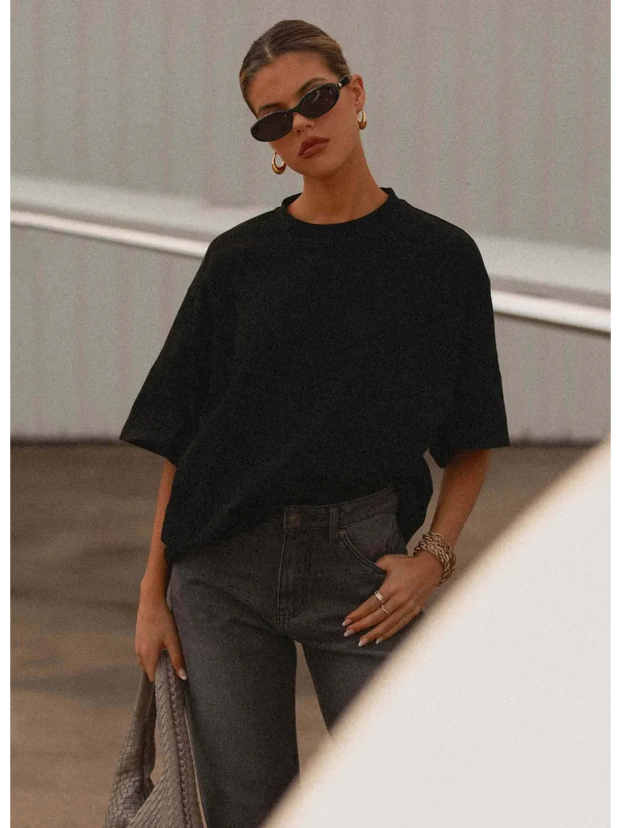 Футболка оверсайз со спущенным плечом хлопок