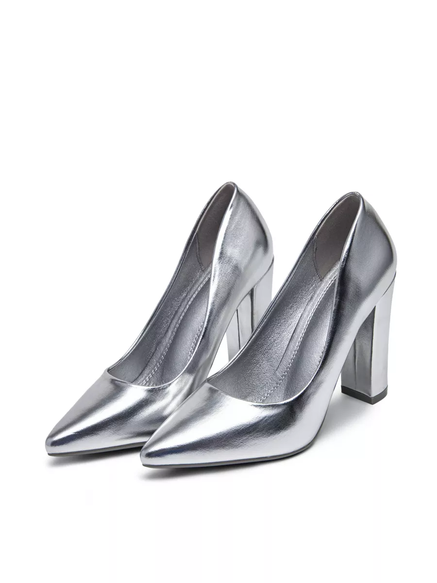 Туфли всесезонные женские серебристый на каблуках