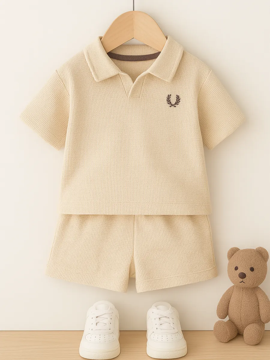 Костюм с шортами летний для малышей