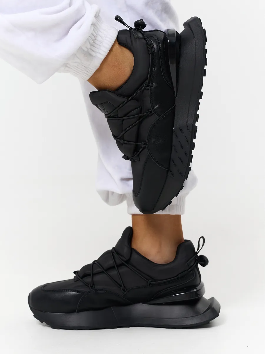 Кроссовки на платформе черные кожаные