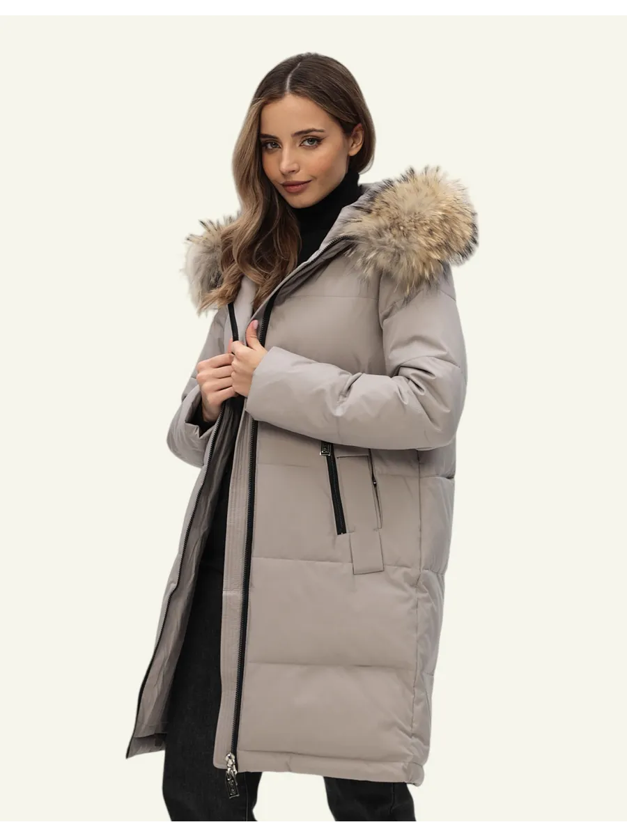 Пуховик зимний длинный с мехом капюшоном