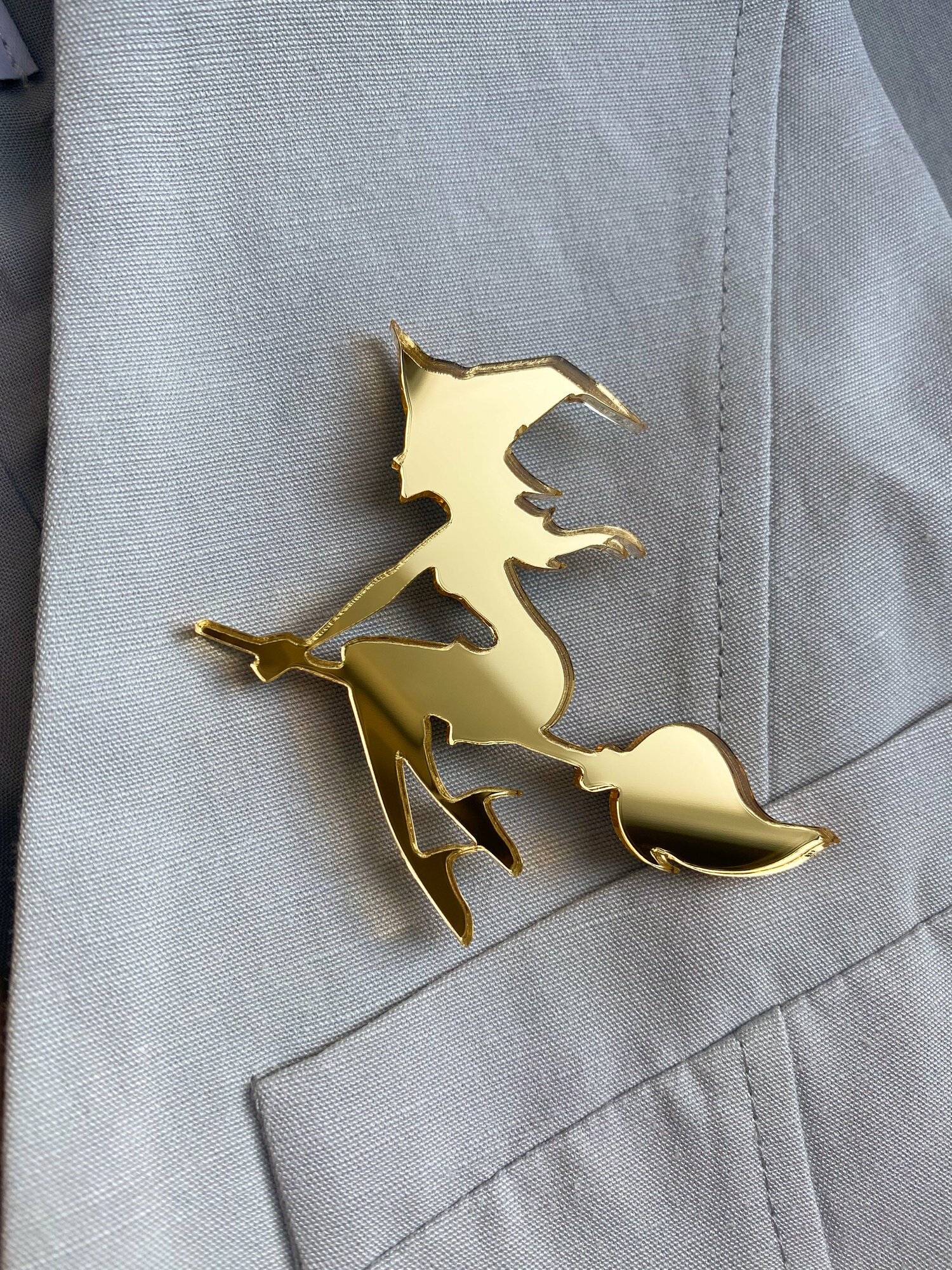 Брошь Yes please!