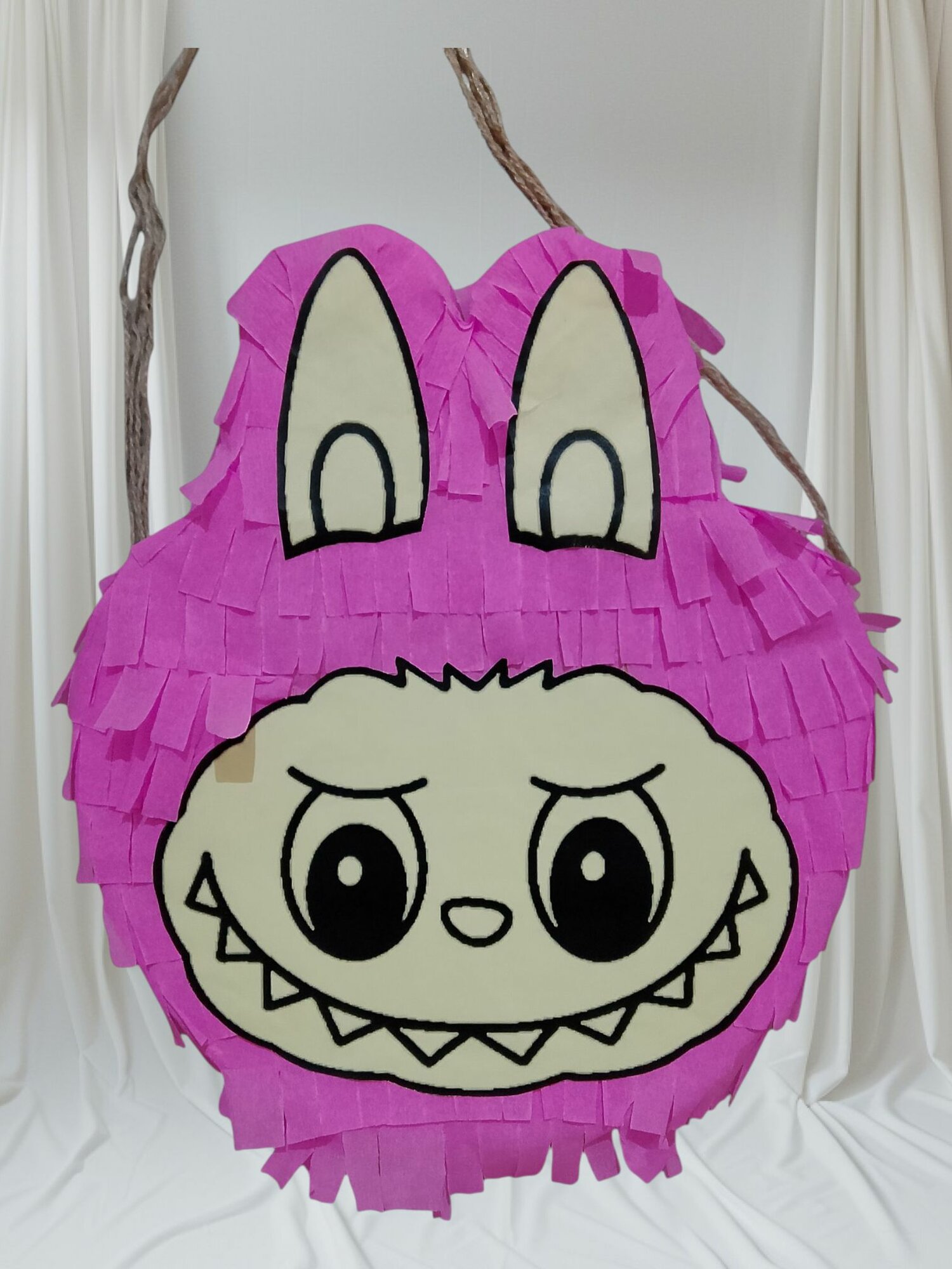 Пиньята Лабубу