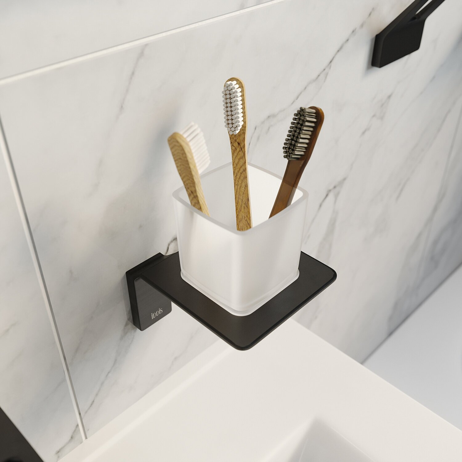 Подстаканник одинарный, матовое стекло, сплав металлов, Slide, IDDIS, SLIBS G1i45